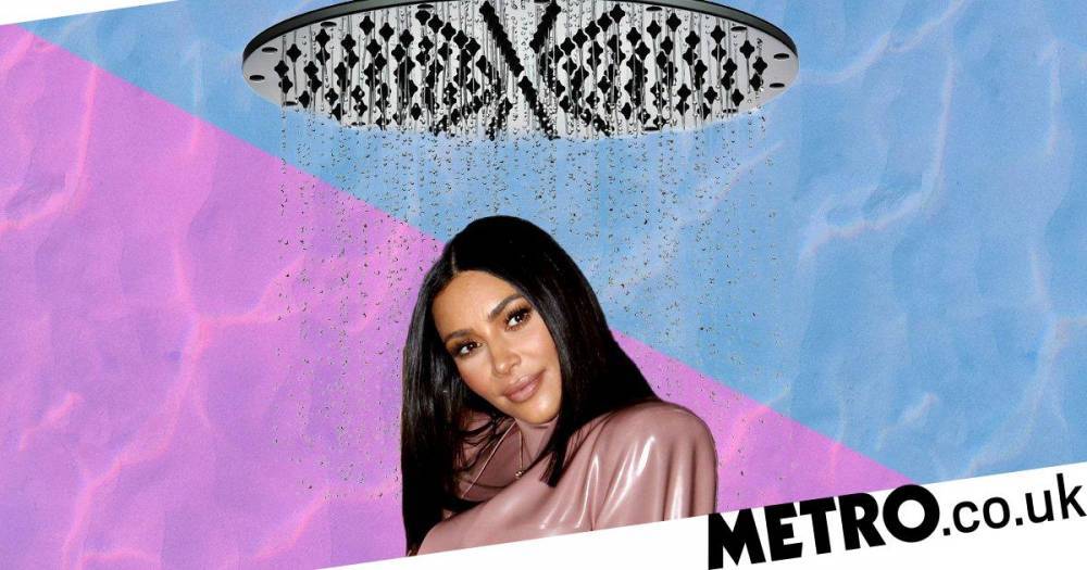 Kim Kardashian - Kanye West - Kim Kardashian isn’t showering everyday in self-isolation because she’s just that busy - metro.co.uk - city Chicago - county Hill - city Hollywood, county Hill