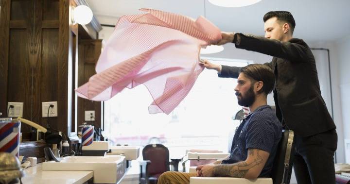 Regina barber creates online hair tutorials for clients amid COVID-19 - globalnews.ca