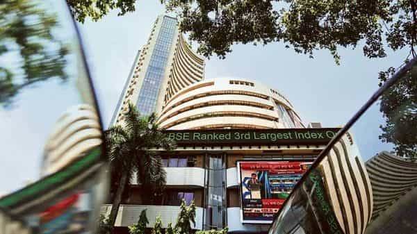 Market may remain volatile; TCS, Wipro in focus - livemint.com - Usa - India