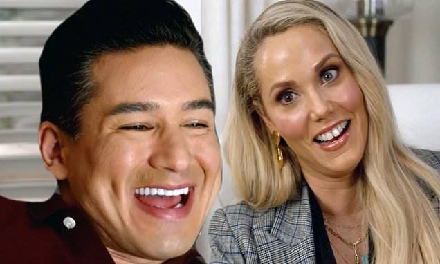 Elizabeth Berkley - Mario Lopez - Saved By the Bell reboot trailer brings a new class to Bayside High - dailymail.co.uk
