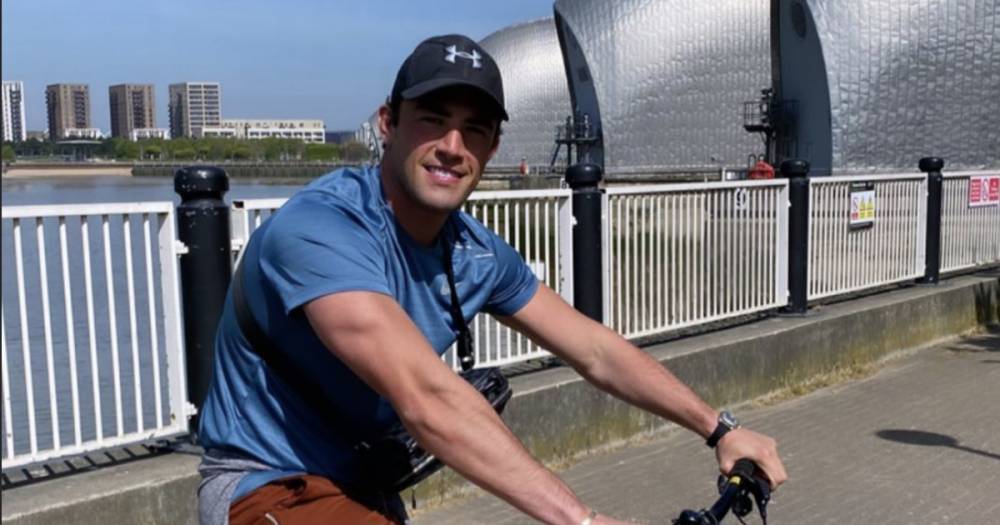 Jack Fincham - River Thames - Jack Fincham defends bike ride with mates after being slammed for breaking social distancing rules - ok.co.uk