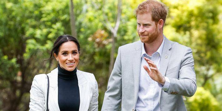 Harry Princeharry - Prince Harry and Duchess Meghan Deliver Meals to People with Life-Threatening Illnesses in Los Angeles - harpersbazaar.com - Los Angeles - city Los Angeles