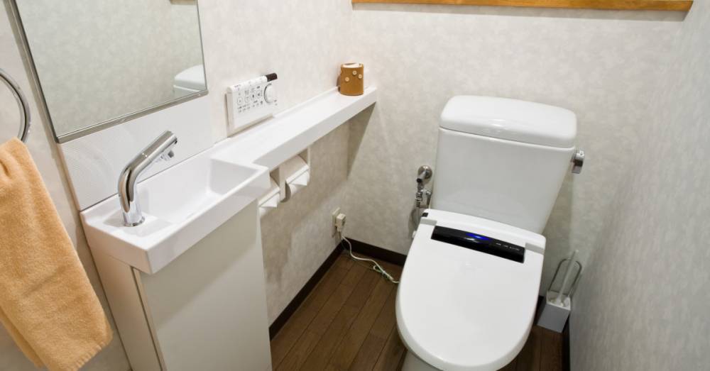 'Smart toilet' recognizes users and checks for signs of disease - medicalnewstoday.com