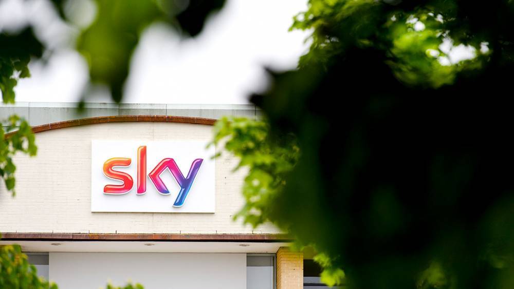 Comcast's Sky Donates $625,000 to U.K. Virus Relief Fund - hollywoodreporter.com - Britain
