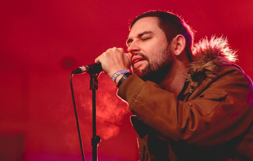 Robert Smith - The Twilight Sad release powerful live album online ahead of #TimsTwitterListeningParty - nme.com