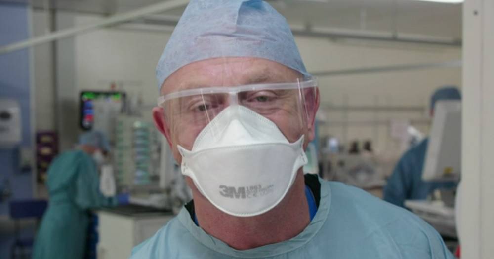 Ross Kemp - Milton Keynes - Ross Kemp viewers 'sickened' by NHS frontline doc as he breaks down on ward - dailystar.co.uk
