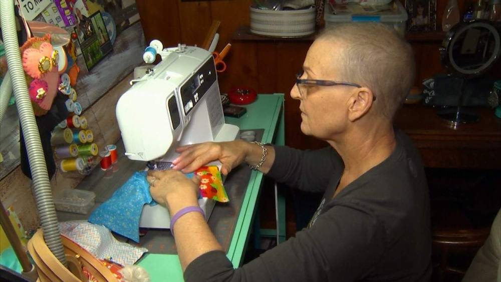 Orlando cancer patient makes coronavirus masks for at-risk groups - clickorlando.com