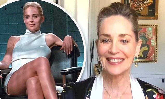 Naomi Campbell - Sharon Stone, 62, announces she is writing a tell-all book called The Beauty Of Living Twice - dailymail.co.uk - county Stone - city Sharon, county Stone