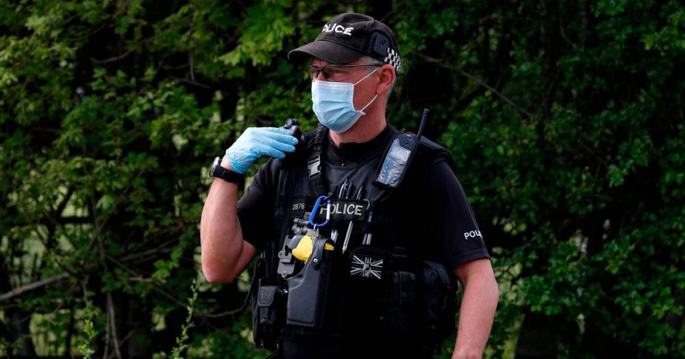 Police surgical masks provide 'no meaningful protection' to officers - dailyrecord.co.uk - Scotland