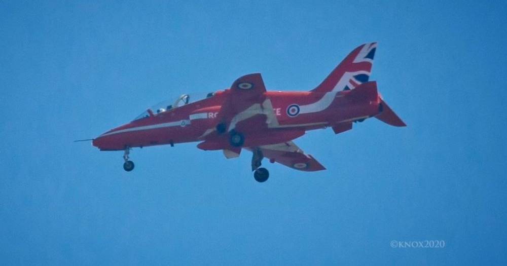 The RAF are making the most of clear skies in Manchester again with a Chinook and Red Arrow Hawk visible - manchestereveningnews.co.uk - city Manchester