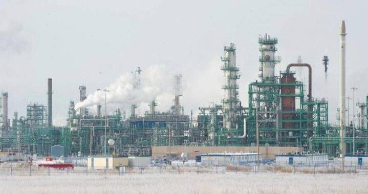 Co-op Refinery Complex reduces production at Regina plant amid coronavirus pandemic - globalnews.ca - Canada