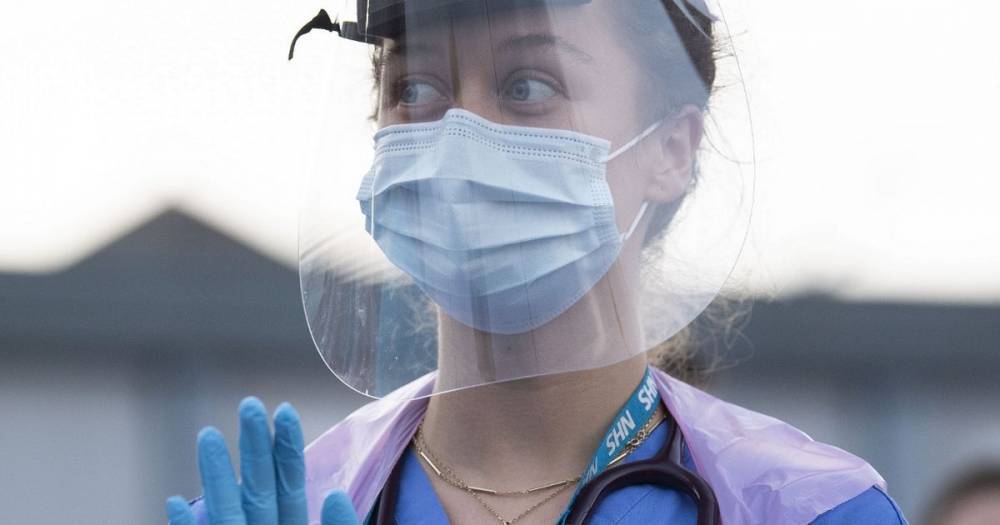 Health England - NHS staff 'ordered to re-use masks and gowns if protective equipment runs out' - dailystar.co.uk