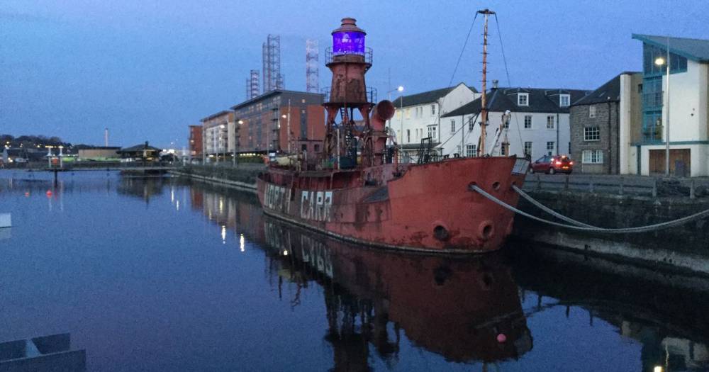 Historic lightship illuminated in honour of health and key workers - dailyrecord.co.uk - Scotland