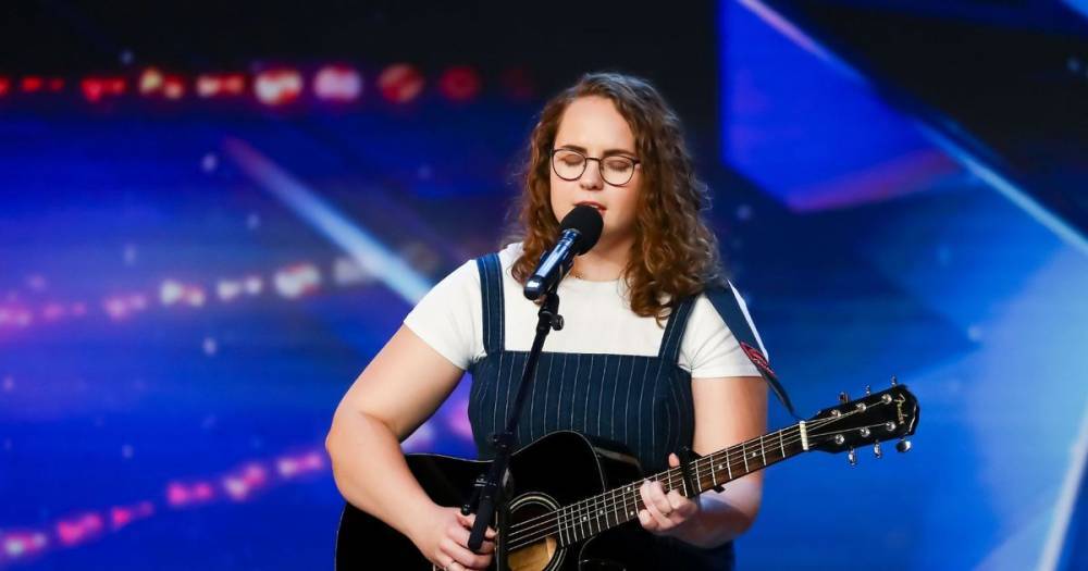 Beth Porch - BGT Nurse who caught coronavirus wows judges with song inspired by experience on ward - mirror.co.uk - Britain