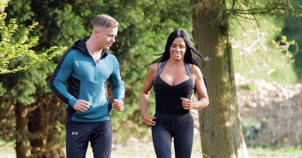 Katie Price - Katie Price flirts up a storm with Dreamboy personal trainer as pair work out in park - mirror.co.uk
