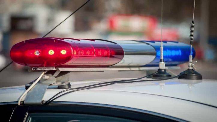 Police: Woman struck by carjacked vehicle in North Philadelphia - fox29.com