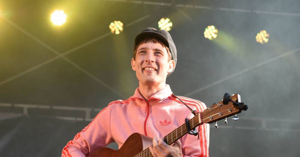 Gerry Cinnamon 'overwhelmed' as new album rockets to top of UK iTunes album chart - dailyrecord.co.uk - Britain - Scotland