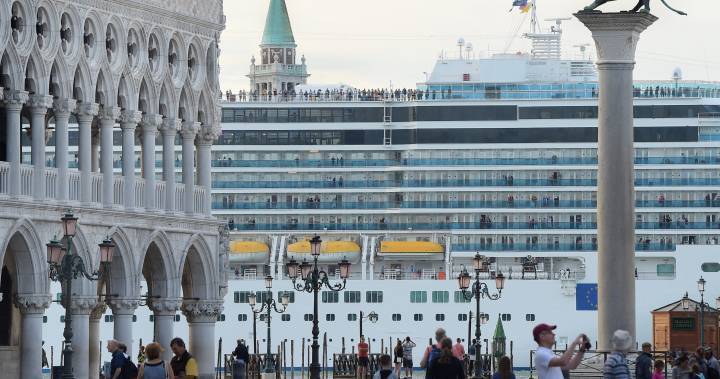 Passengers on world cruise expected to disembark after spending weeks without docking - globalnews.ca - Italy - Spain - city Rome - city Venice