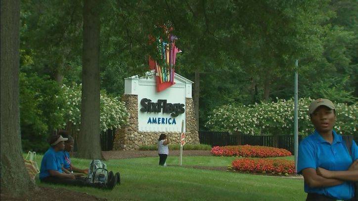 Last Thursday - Two men hopped fence at shuttered Six Flags safari park, police say - fox29.com - state New Jersey - city Jackson - Jackson, state New Jersey