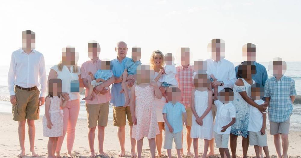Mum accidentally infects 17 of her kids with Covid-19 after showing no symptoms - dailystar.co.uk - New York - Usa
