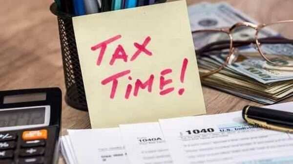Income tax department to issue new ITR forms after extension of deadlines - livemint.com - city New Delhi - India