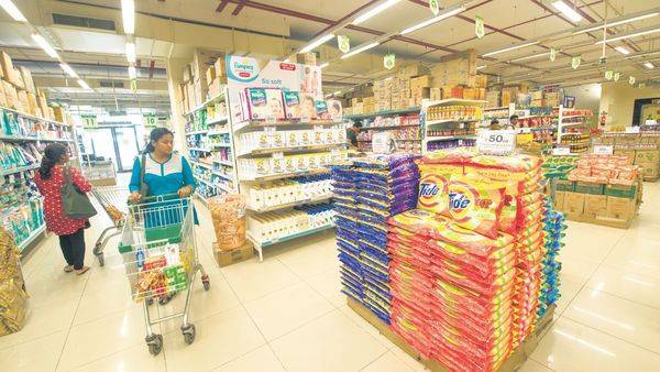 Operating 90% stores despite supply, labour challenges, says More Retail - livemint.com - Usa - India - city Mumbai - city Samara