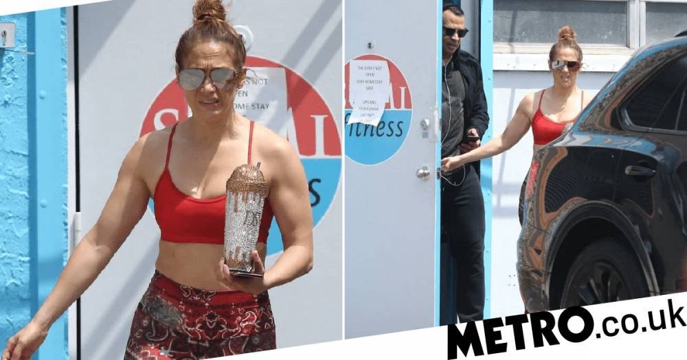 Jennifer Lopez - Alex Rodriguez - Jennifer Lopez and Alex Rodriguez squeeze in final gym workout before Florida goes into lockdown - metro.co.uk - state Florida