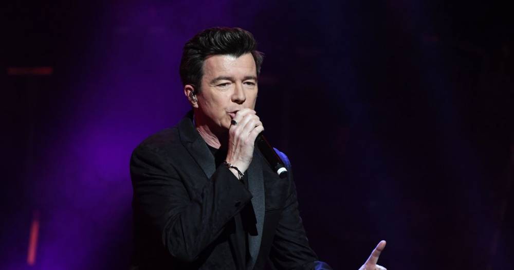 Rick Astley to play free gig for NHS and emergency service workers in Manchester - mirror.co.uk - city Manchester