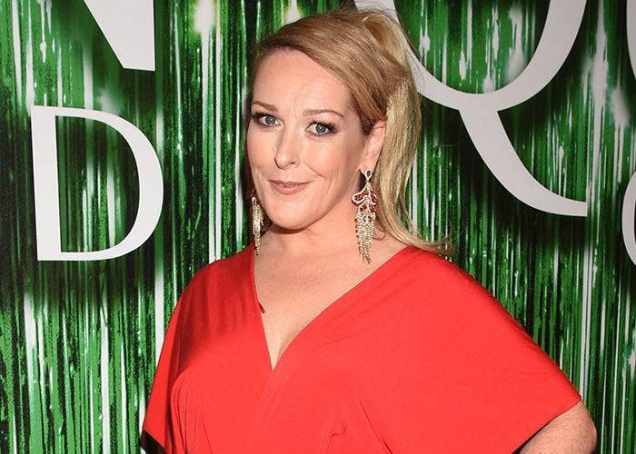 Comedian Katherine Lynch forced to sign on for coronavirus social welfare payment - evoke.ie - Ireland