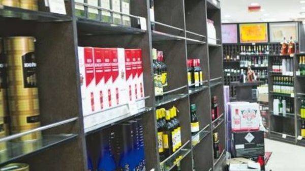 HC stays Kerala govt's decision to allow liquor for addicts amid lockdown - livemint.com - India