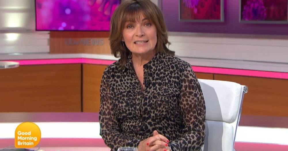 Lorraine Kelly - Lorraine Kelly goes barefoot on Good Morning Britain as she ditches her shoes - mirror.co.uk - Britain