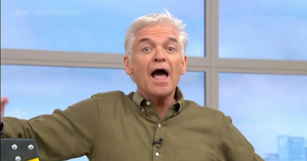 Phillip Schofield - This Morning descends into chaos as Phillip Schofield defies health and safety orders - dailystar.co.uk