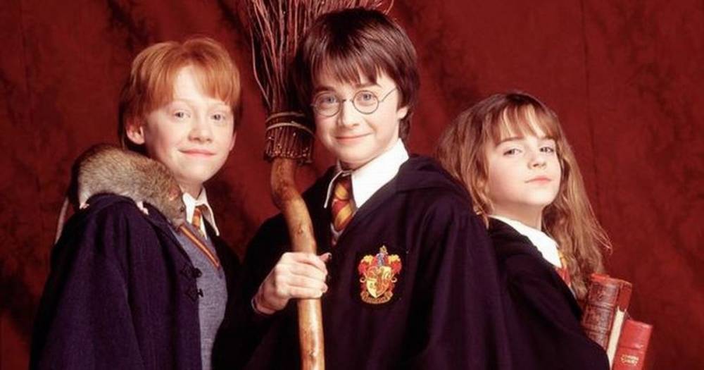 Harry Potter home school for children launched by JK Rowling to help parents during lockdown - dailyrecord.co.uk