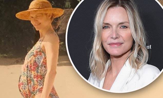 Michelle Pfeiffer - Michelle Pfeiffer shares throwback pregnancy snap from 1994... and says she is 'missing my kids' - dailymail.co.uk