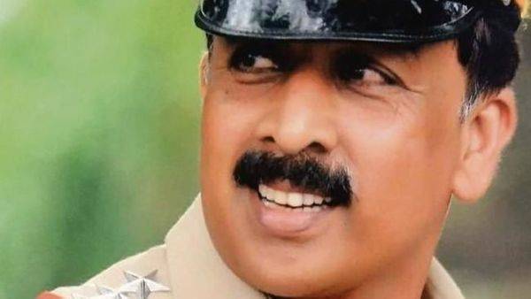 Daughter’s words motivate this cop when his voice gets hoarse from making announcements - livemint.com - city Mumbai