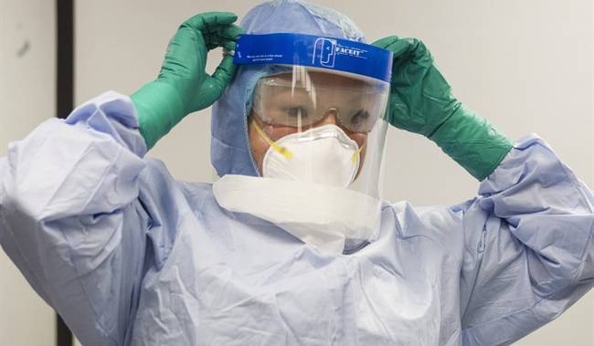 Coronavirus: Calgary group raises $55K for equipment to protect Alberta health-care workers - globalnews.ca
