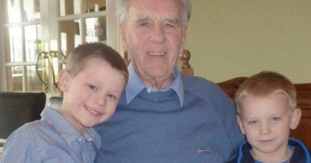 Heartbroken family allowed to say goodbye to granddad dying from coronavirus via video call thanks to 'amazing' NHS staff - manchestereveningnews.co.uk - city Manchester