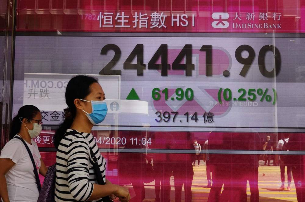 Asian shares mixed as oil prices fall back; China cuts rate - clickorlando.com - China - Japan - Hong Kong - city Bangkok - city Tokyo - city Shanghai