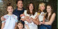 Jamie Oliver - Jamie Oliver shares rare family photos of his children and they're all grown up! - lifestyle.com.au - Britain