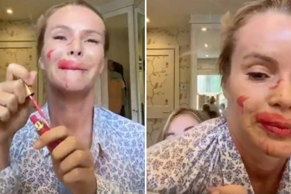Amanda Holden - Amanda Holden left smeared in lipstick after daughter Lexi, 14, takes over her make-up tutorial - thesun.co.uk - Britain