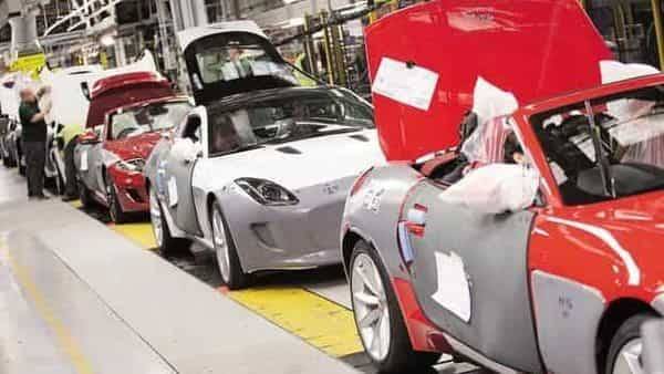 Tata Motors' JLR extends Covid-19 production pause in UK - livemint.com - Britain