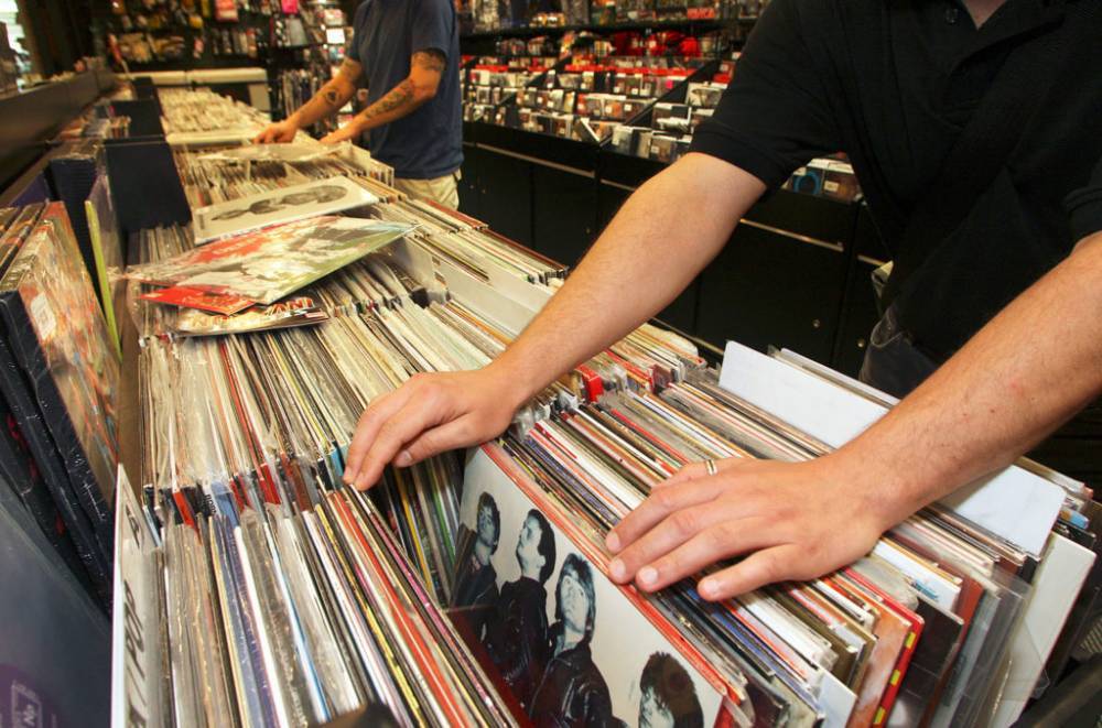 Newbury Comics in New England, in a Pandemic: 'It Was Scary and Weird How Fast It Turned' - billboard.com - Los Angeles - state California - state Massachusets - state Indiana - city Cambridge