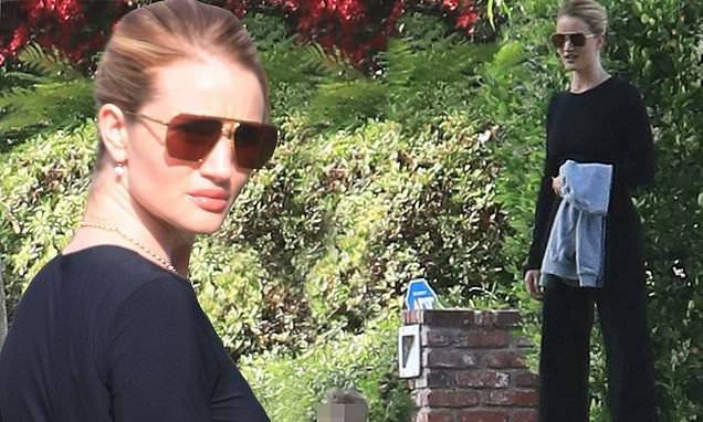 Jason Statham - Rosie Huntington-Whiteley is stylish in sleek black ensemble as she steps out in LA with son Jack, 2 - dailymail.co.uk - Britain - county Jack