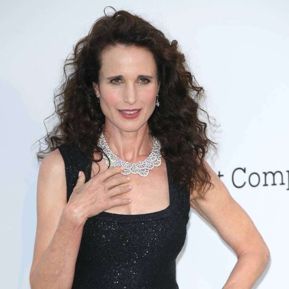 Page VI (Vi) - Andie MacDowell deletes Twitter account following backlash over alleged park trip - peoplemagazine.co.za - New York - Los Angeles