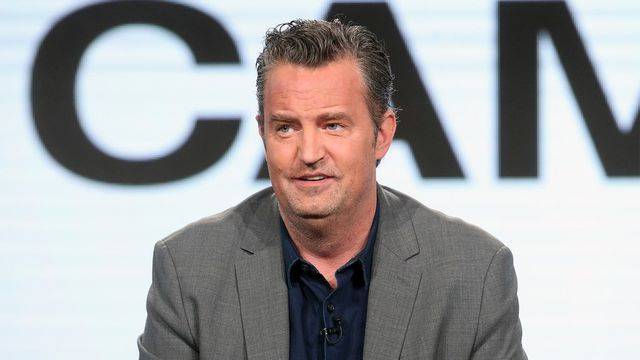 Matthew Perry - Matthew Perry bakes cookies in the nude in quarantine: 'I'm not wearing any pants' - foxnews.com
