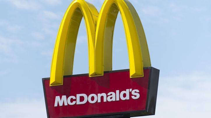 McDonald’s offers free Thank You Meals to health care workers, officers, firefighters, paramedics - fox29.com - Australia - city Chicago - city Melbourne, Australia