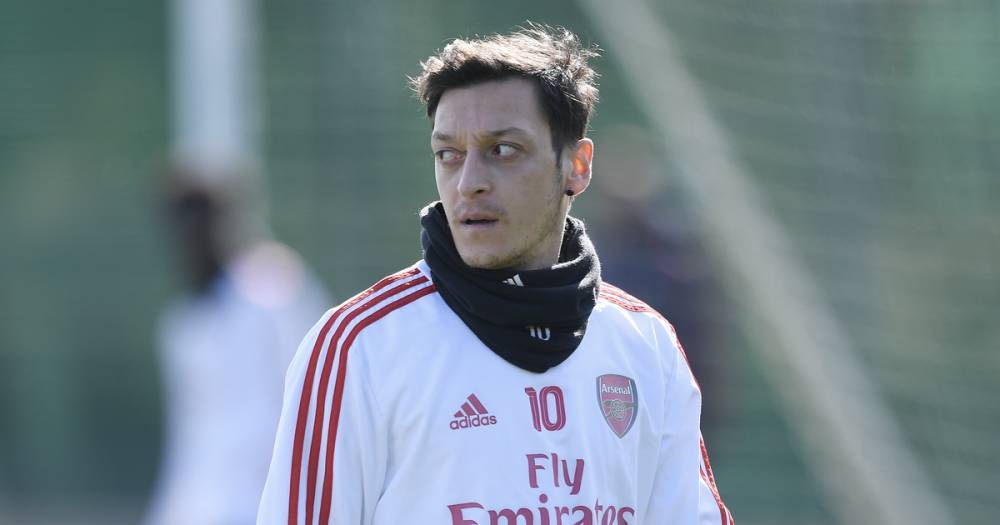 Mesut Ozil - Arsenal want two first-team stars to agree pay cut after Mesut Ozil backlash - dailystar.co.uk