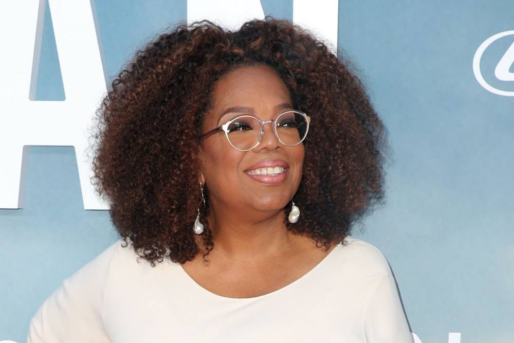 Oprah Winfrey - Oprah Winfrey Shares Footage Of Stedman’s Doing His First ‘Stressful’ Quarantine Haircut On ‘Oprah’s Daughter’ Thando Dlomo - etcanada.com