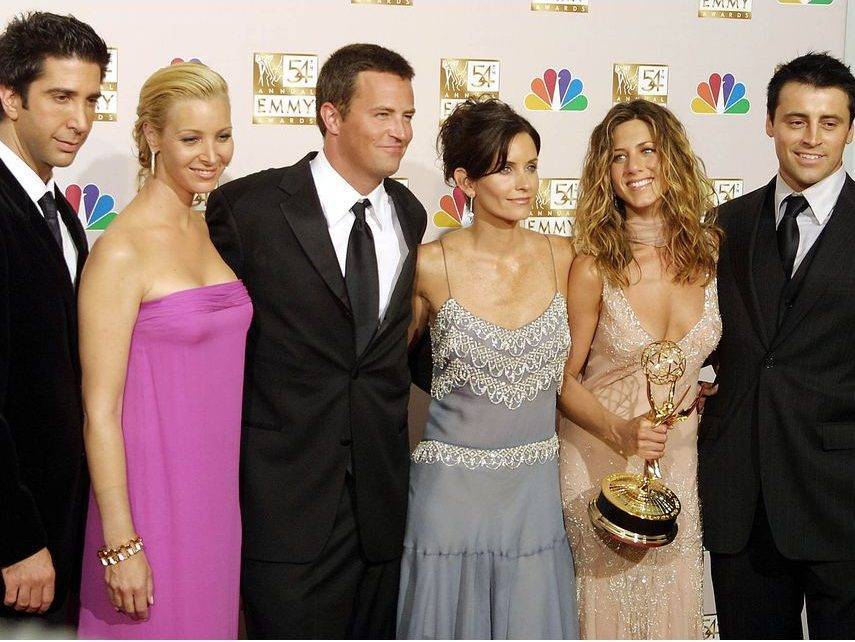 Matthew Perry - David Schwimmer - Matt Leblanc - Lisa Kudrow - 'Friends' cast offers fans chance to join their reunion special - torontosun.com - Usa - Los Angeles