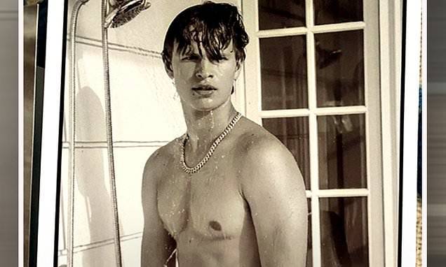 Ansel Elgort - Ansel Elgort posts NAKED shower pic enticing fans to sign up for OnlyFans account - dailymail.co.uk - city Brooklyn